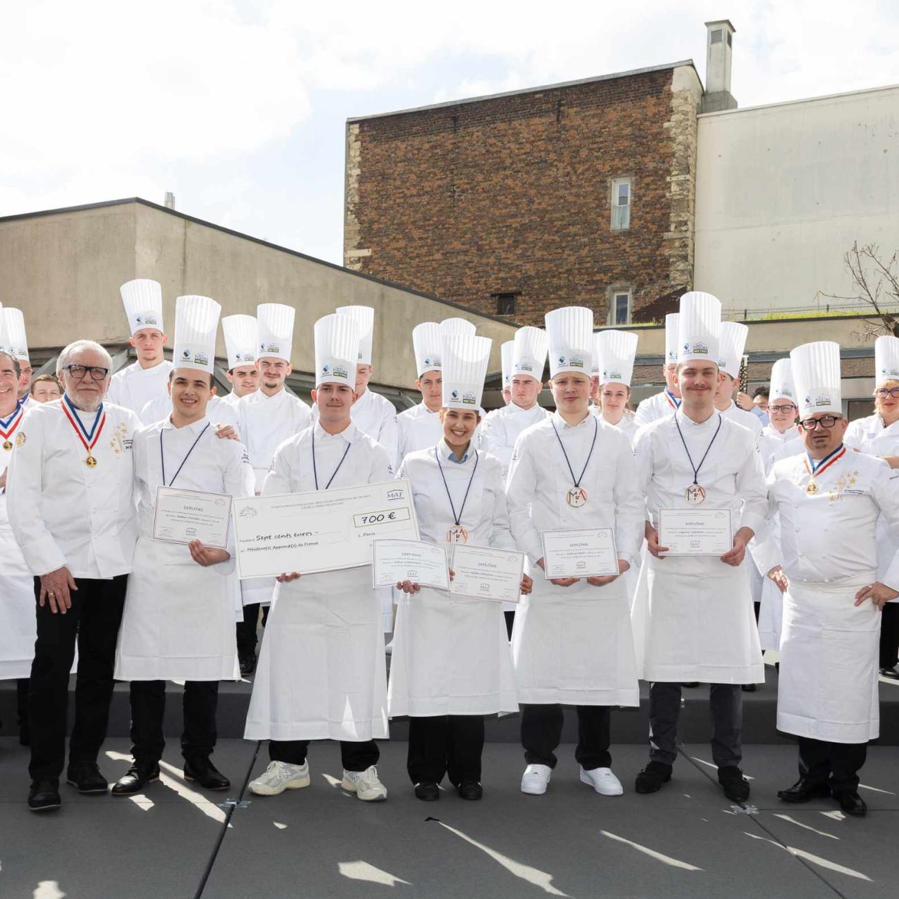 Ensemble des 5 lauréats du concours MAF 2025